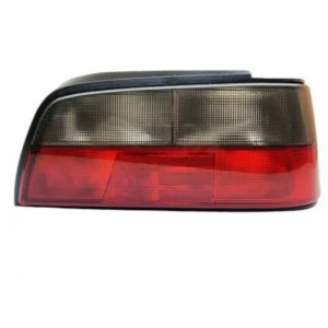 چراغ خطر عقب راست کروز پلاس کدcr50031901 مناسب برای پارس