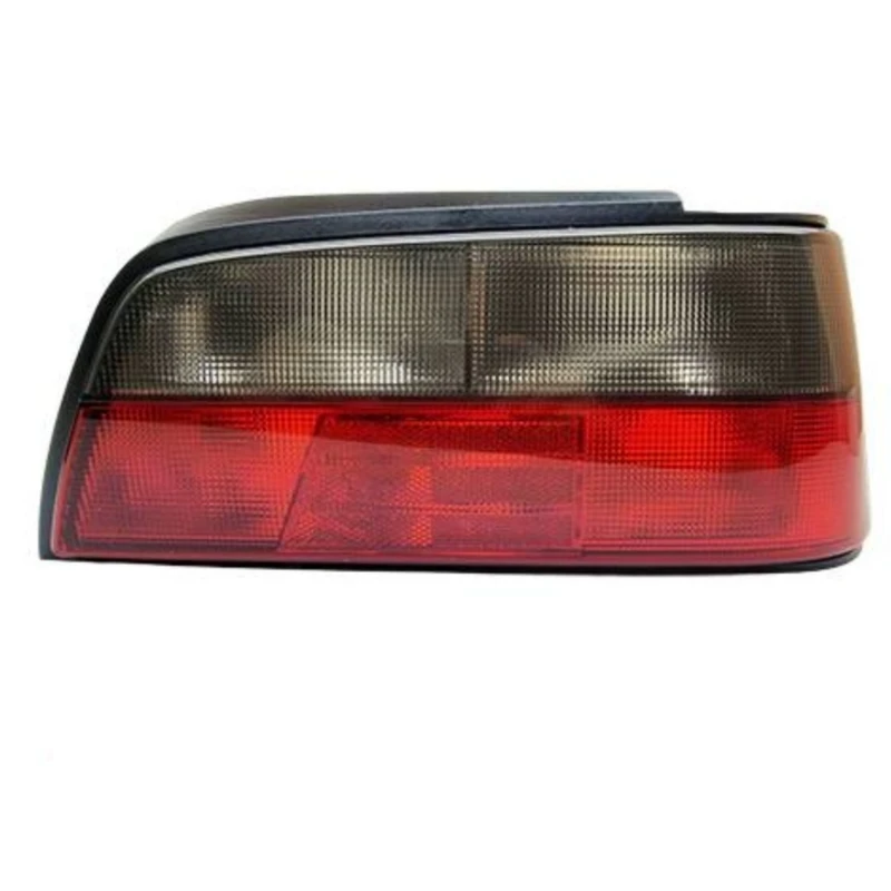 چراغ خطر عقب راست کروز پلاس کدcr50031901 مناسب برای پارس