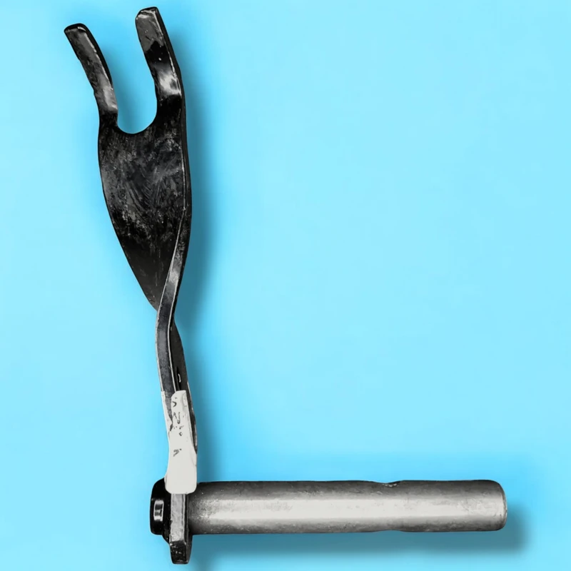 اهرم دوشاخ کلاچ دیناپارت مدل 001033 مناسب برای تیبا - Image 3