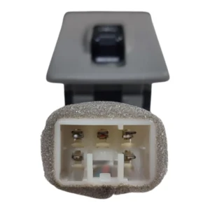 کلید شیشه بالابر راست خودرو کروز پلاس کد 33080301 مناسب برای پراید صبا - Image 2