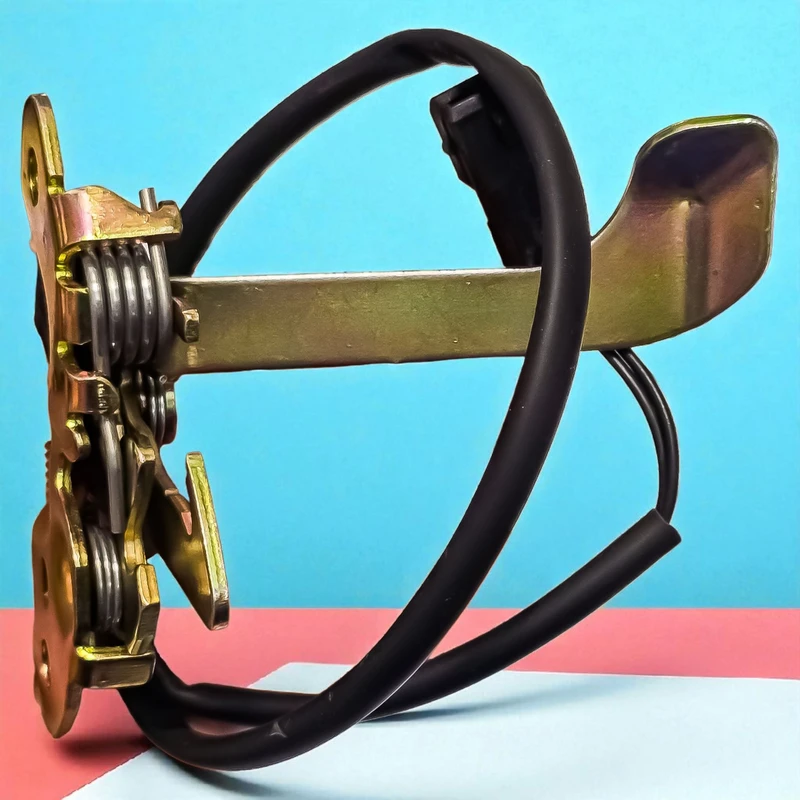 قفل کاپوت ایساکو مدل میکروسوییچ دار مناسب برای دنا و دنا پلاس - Image 6