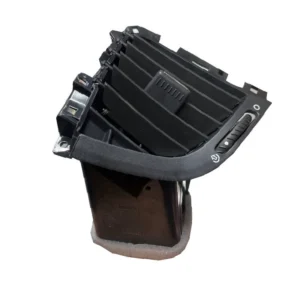 دریچه قابل تنظیم راست جلو داشبورد ایساکو مدل 57 مناسب برای پژو 207